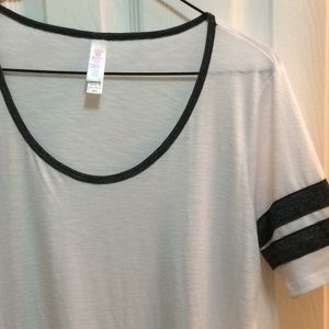 Pearly white with charcoal gray perfect tee